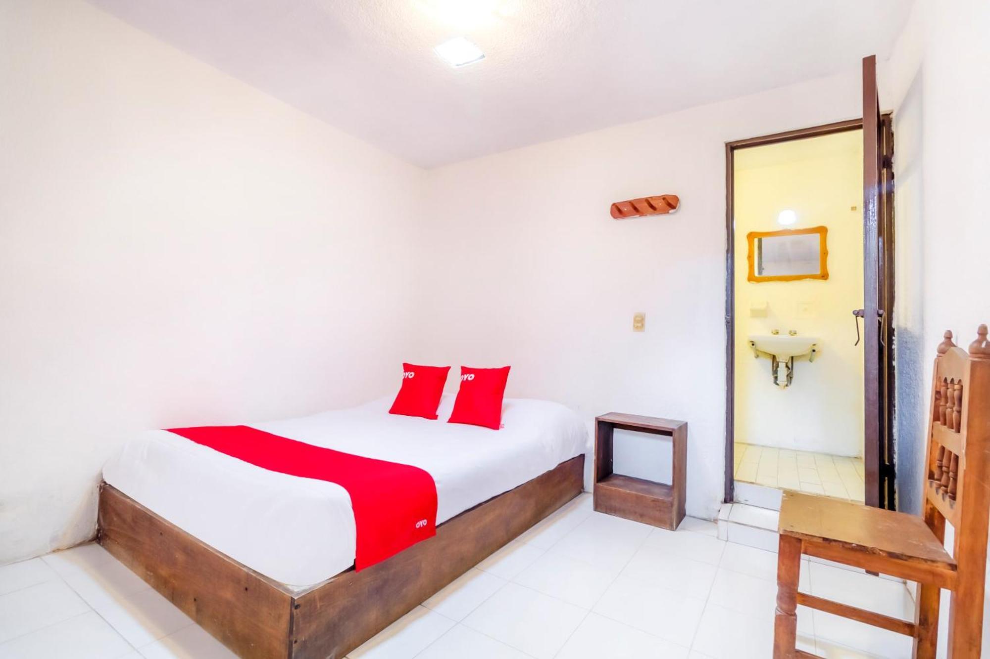 Oyo Hotel La Luna, Templo De Santo Domingo De Guzman San Cristóbal de Las Casas Kültér fotó
